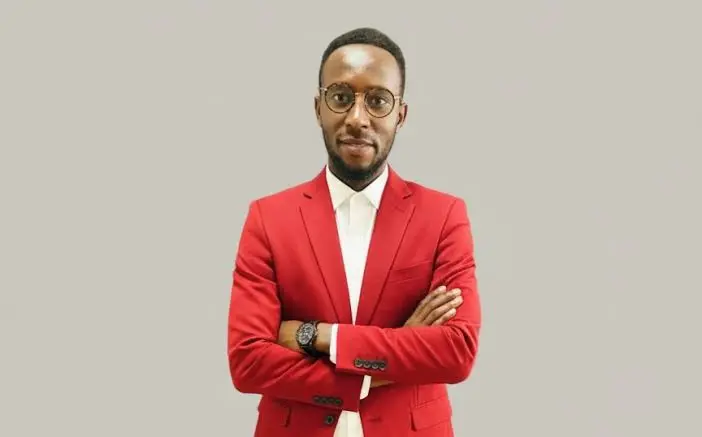 Angola: Um País de Oportunidades que Exige Compromisso Colectivo - Francisco Muanza